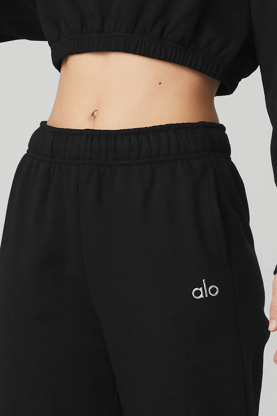 Accolade Sweatpant - Black