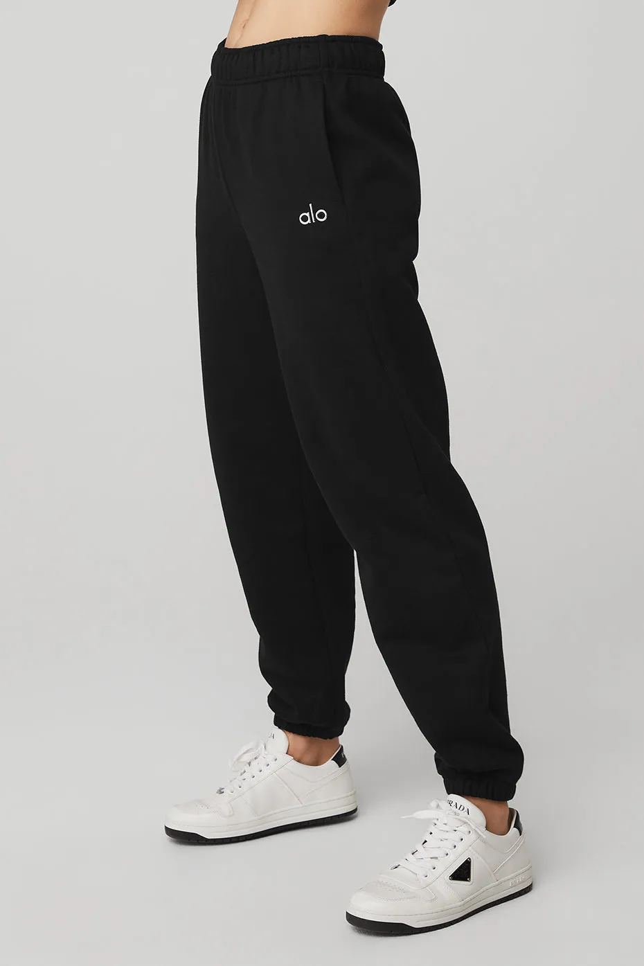 Accolade Sweatpant - Black