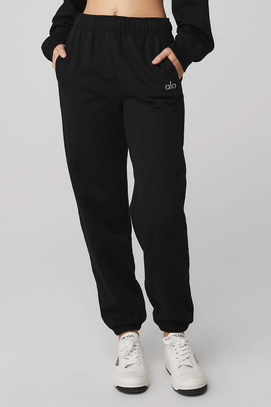 Accolade Sweatpant - Black