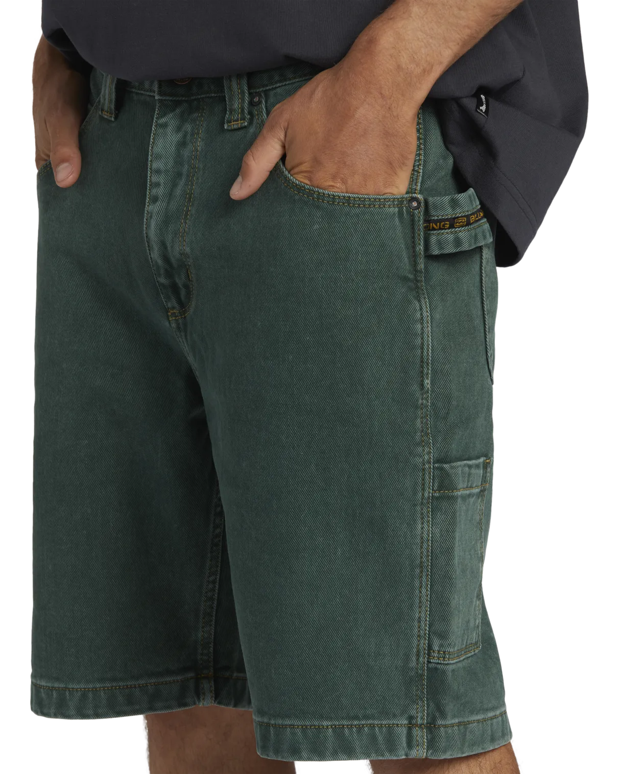 Bad Dog Workwear Walkshorts in Green Overdye