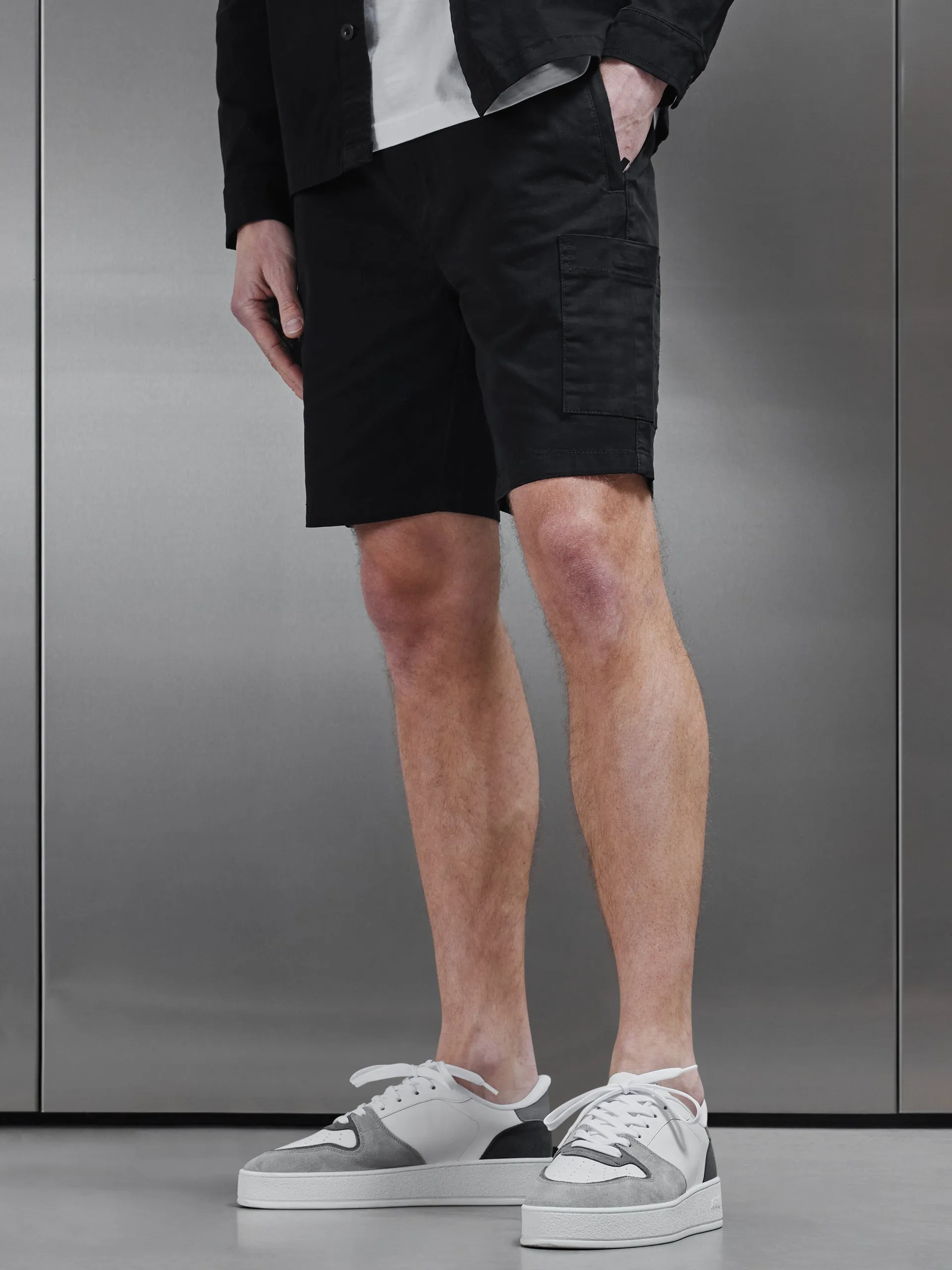 Garment Dye Cargo Short in Black