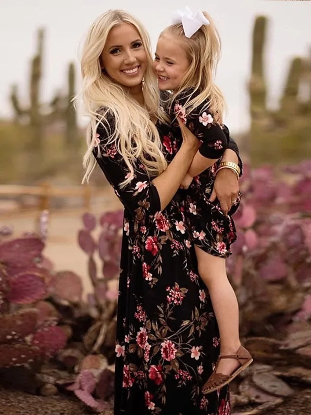 Mommy and Daughter  Maxi long Dress Half Sleeve Floral Print  Party Dress Fall Winter Round Neck Vacation Holiday  Matching Outfits