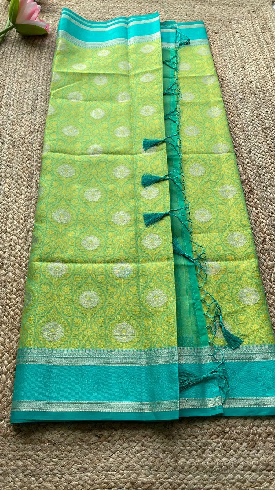 Parrot green dual shaded silk saree with blouse