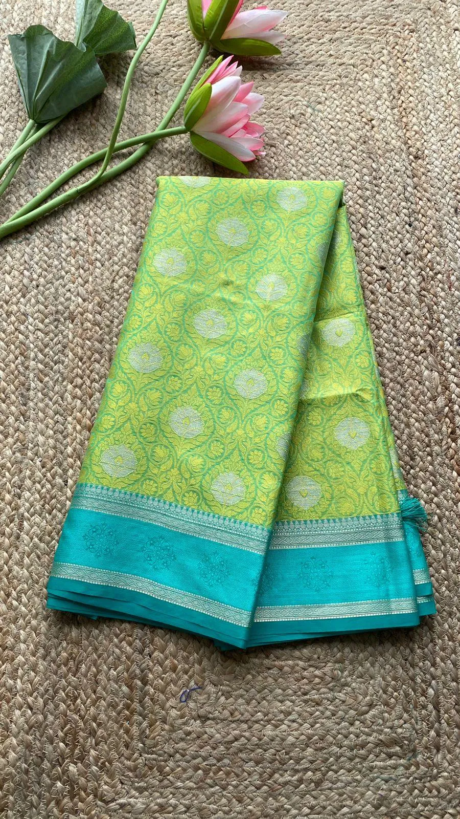 Parrot green dual shaded silk saree with blouse