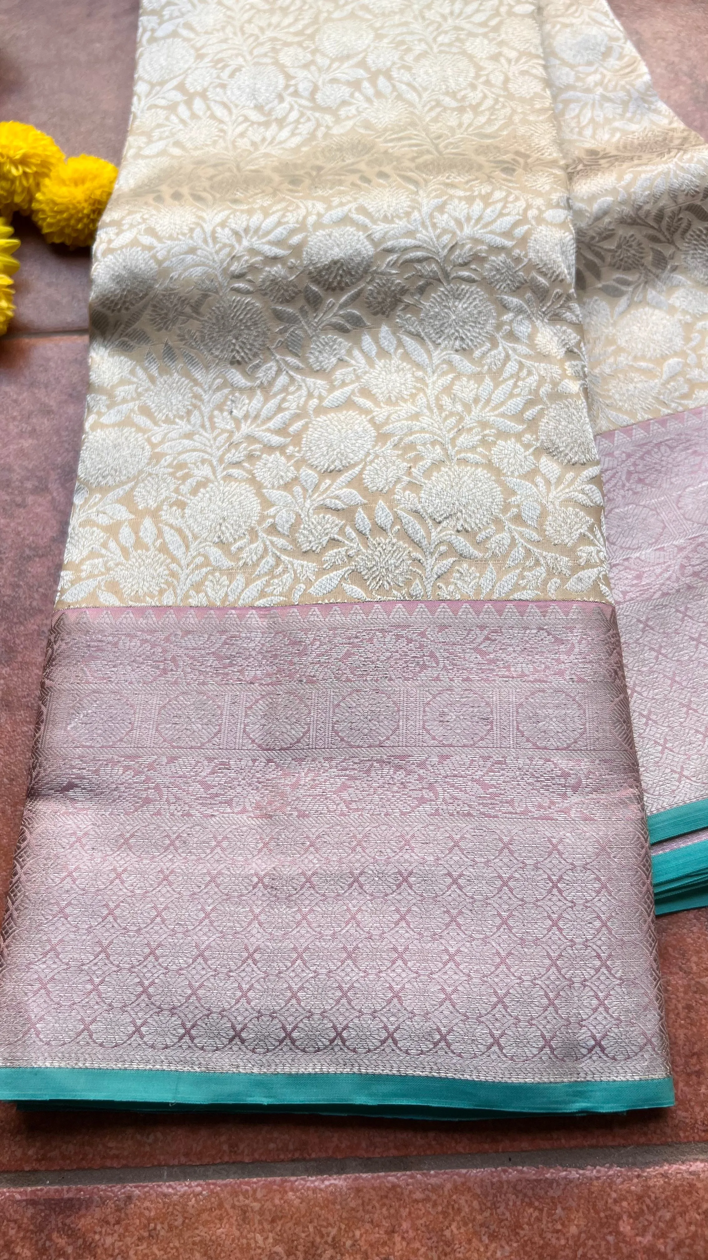 Silver Cream and light Pink kanchipuram silk saree with blouse