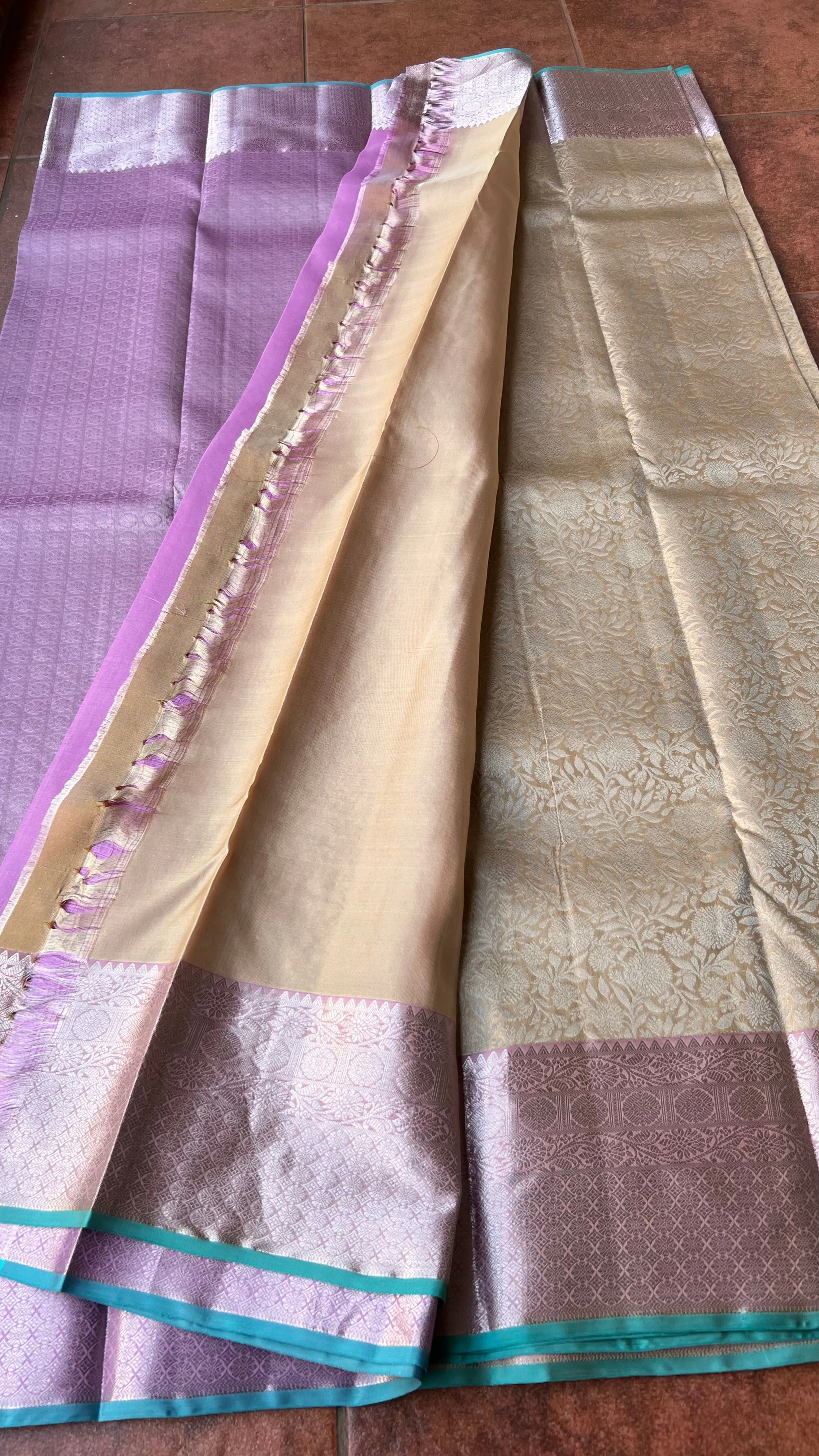 Silver Cream and light Pink kanchipuram silk saree with blouse