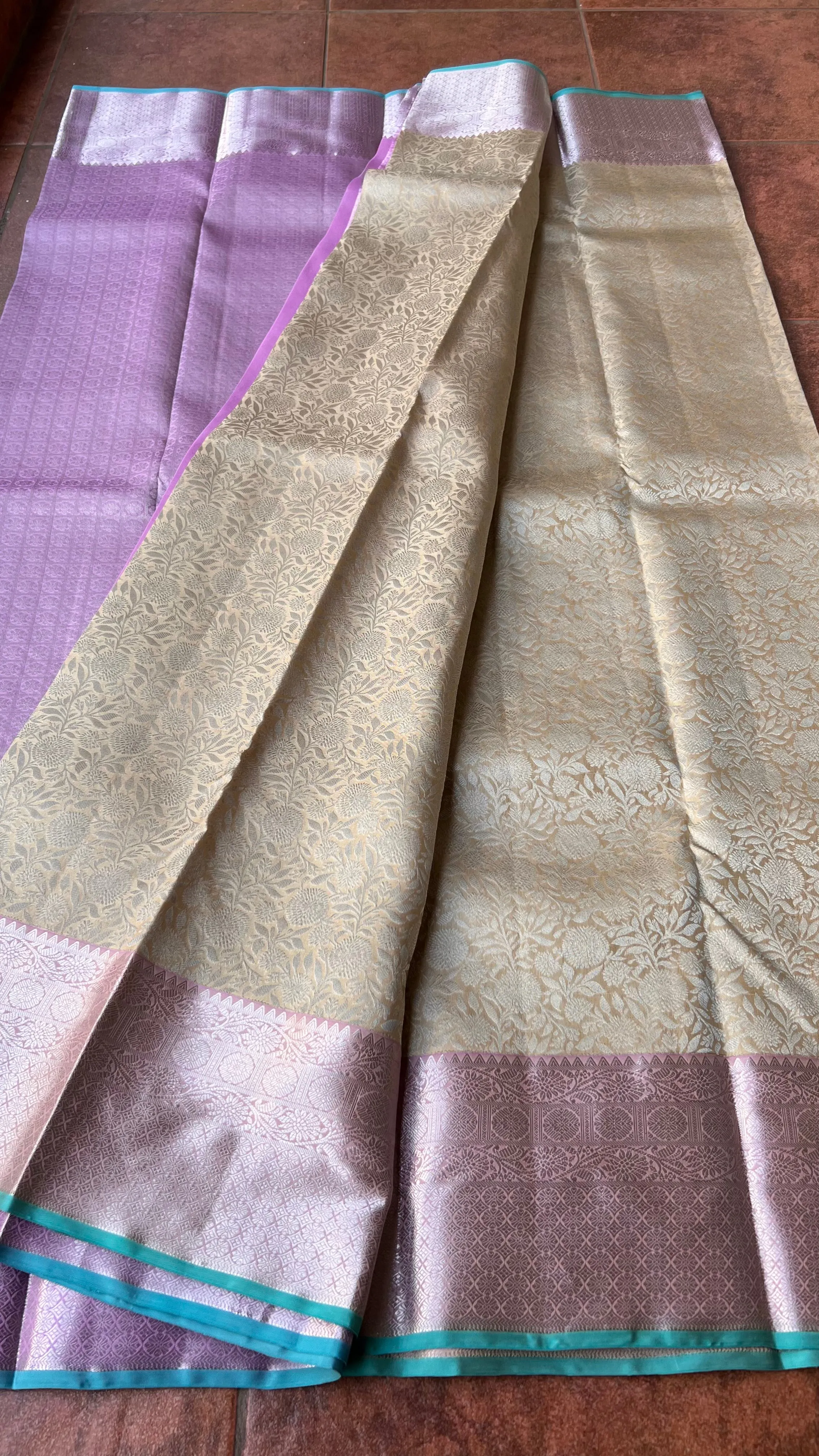 Silver Cream and light Pink kanchipuram silk saree with blouse